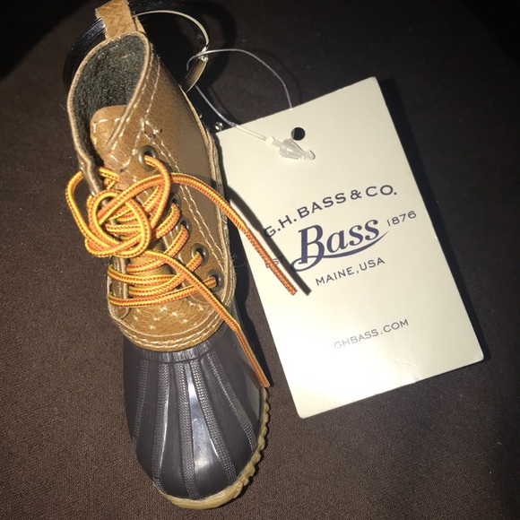 NWT Bass Duck Shoe Keychain - Picture 2 of 7